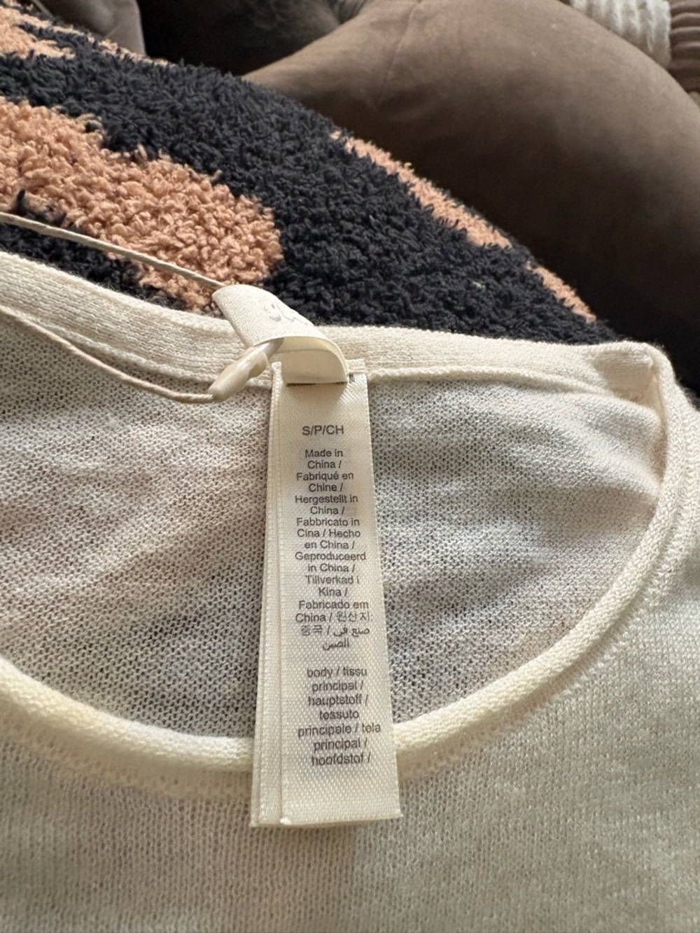 Skims featherweight cashmere Cream Lightweight Knit Top NWT size Small - Picture 7 of 8